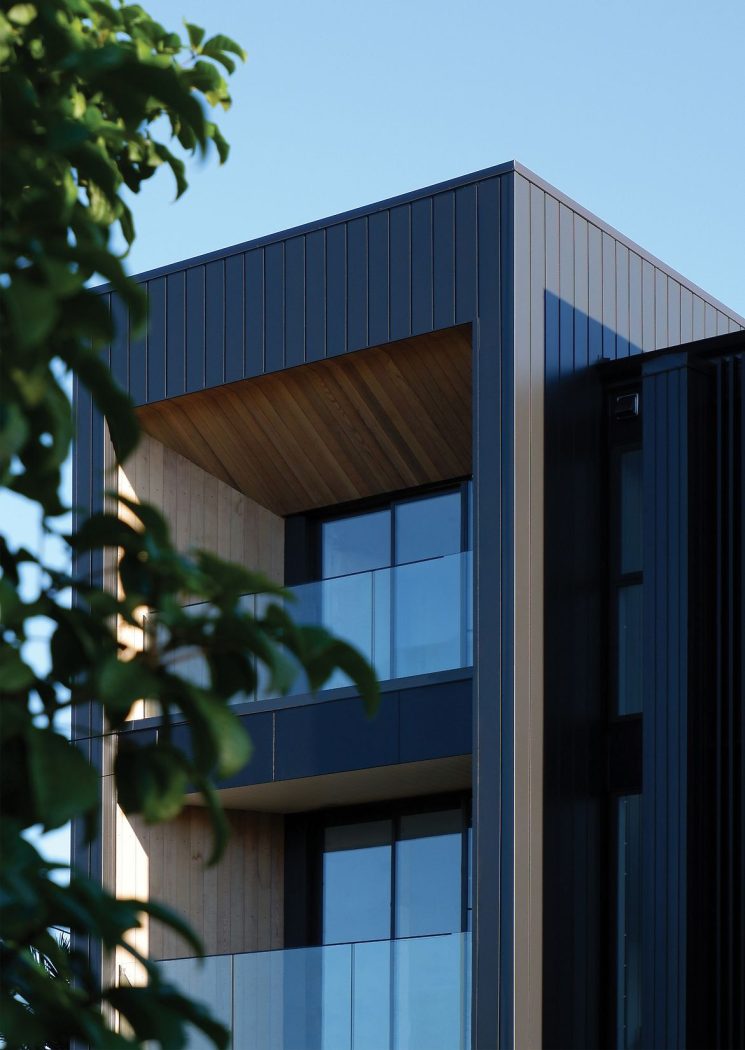 MacMurray image 6-0-2344-0-1652