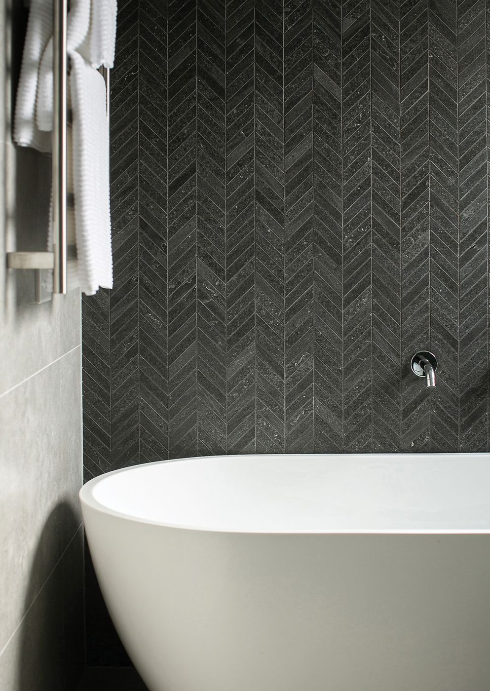 MacMurray image 8-0-2344-0-1652