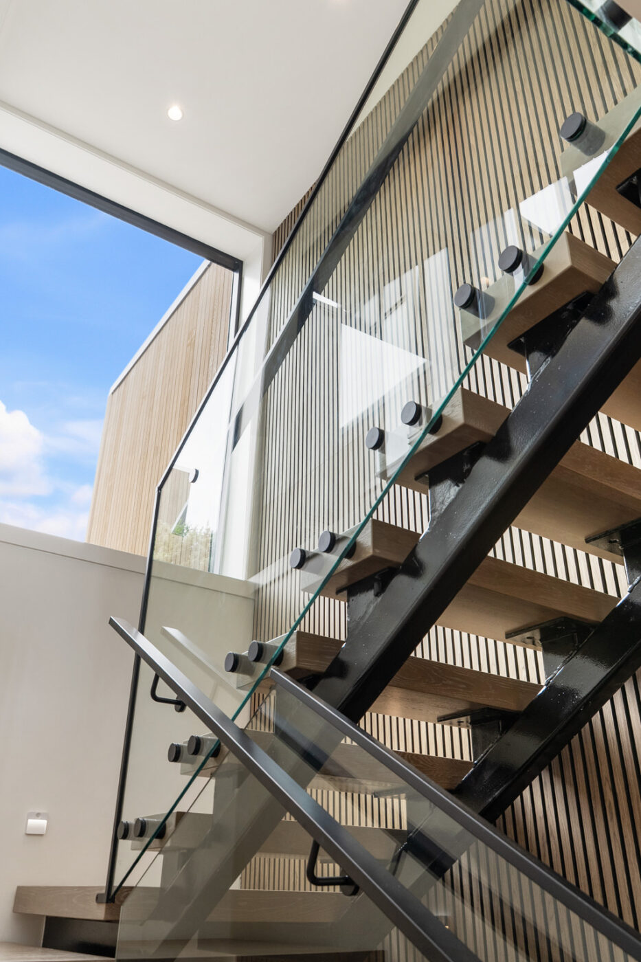 1024px.191565353__1773202784-74773-016StairPortrait